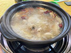 -濠轩阁特色生蚝火锅(水湾路店)