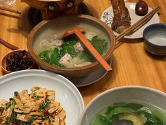 -山茶云南菜(永安里店)