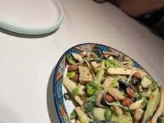 -亚伟瓦罐面美食城(淇县总店)
