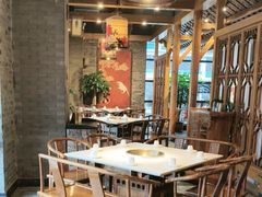 -张大胡子鱼头火锅酒楼(长益路店)