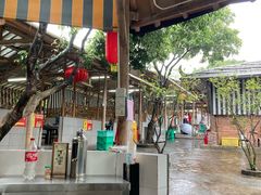 -满記土窑烧鷄波浪山莊