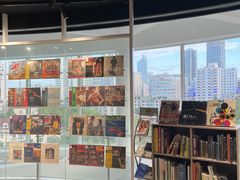 -浣熊唱片店(上海影城店)