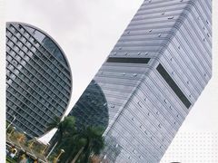 -长富金茂大厦