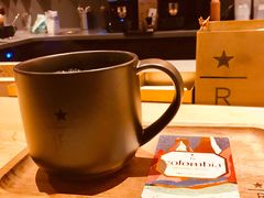 -星巴克臻选(济南恒隆店)