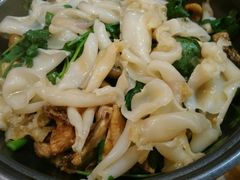 -芳村榕树头叹佬鸡煲(体育西店)