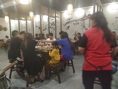 大堂-黄桷树曹家私房菜(江与城店)