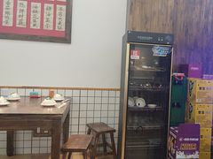 -佬缸炮江湖川菜(玉林店)