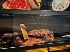 -MONICH牛排融合餐厅(和义大道购物中心店)