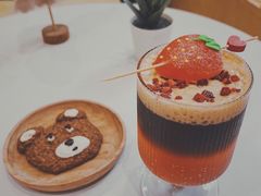 草莓汤力冷萃-XI·LaundryCafe 喜咖自助洗衣咖啡店