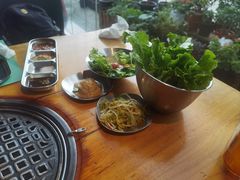 -唯成•韩国炭火烤肉 유성고기