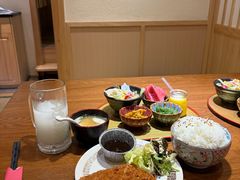 -左舞日本料理
