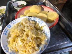 -鱼窝棚柴火铁锅炖(富山屯店)