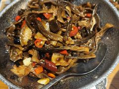 -黄泥岗·地道湖北菜(奥特莱斯店)