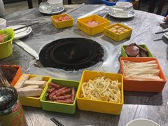 -朝阳门小火锅(异国风情街店)