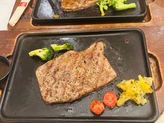 -必胜客(安盛金马店)