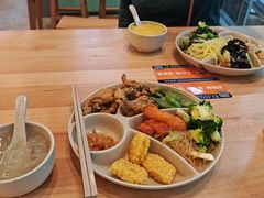 -素满香·全民食养自助(长宁龙之梦店)