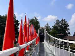 -玻璃桥景区石牛寨