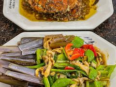 -岛中岛·海鲜大排档·万宁老字号(东澳店)