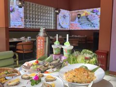 -萍姐火锅·公路夜市(武汉首店)