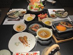 -花潮料理艺食馆(成都万象城店)