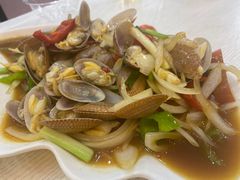 -覃记海鲜美食餐厅