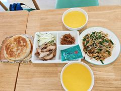 -李连贵熏肉大饼(金隅嘉品Mall店)