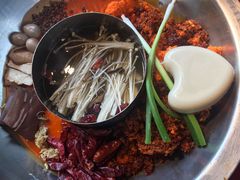 -谭鸭血老火锅(漳州路店)