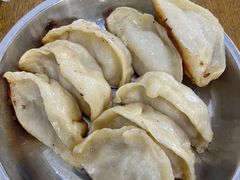 -黄阿姨锅贴大王(万航渡路店)