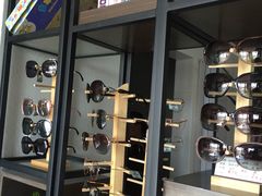 -视野联行眼镜蔡司·依视路官方授权店(顺城店)