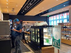 -星巴克(兰州中川机场T2出发店)