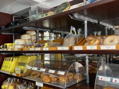 面包甜点陈列柜-安德鲁饼店(总店)