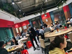 大堂-永红源啤酒·烧烤·海鲜·大排档(青特城店)