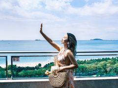 -三亚湾海居铂尔曼度假酒店