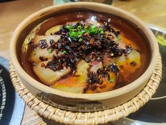 黄豆焖腊肉-吃饭皇帝大土家民族菜(正大广场店)