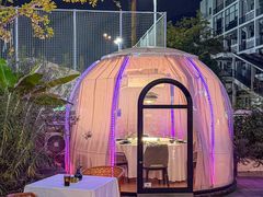 -黛遇·黛瓦宴花园餐厅
