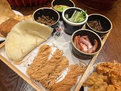 -唐山宴百姓府邸院落中餐