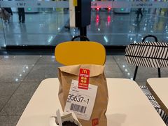 -麦当劳(火车北站餐厅)