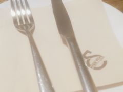 -HIGH FIVE哈福手工汉堡(桂林路店)