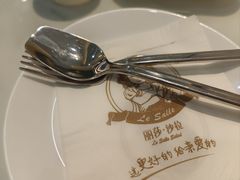 -丽莎沙拉轻食餐厅(国贸店)