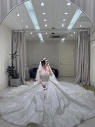 -LOVE SHINE婚纱·红鼎庄龙凤褂·妈妈装定制