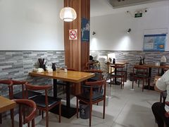 -黄阿姨锅贴大王(万航渡路店)