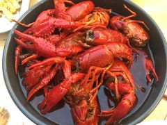 -去吃小龙虾·江湖菜·烧烤(南滨路店)