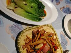 -蝴蝶汇音乐酒馆(罗湖店)