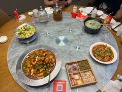 -俭寨大盘鸡·手抓肉·烧烤新疆菜(乌苏路店)