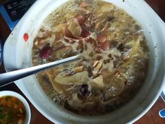 -宣威山野人家·云南菜·菌火锅(金碧店)