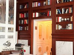 -哈布斯扒房(华发商都店)