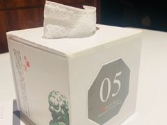 -八府香鸭·啫啫煲(华山路店)