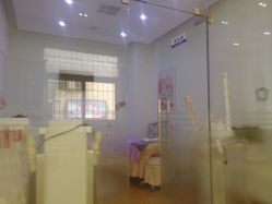 -苗方清颜专业祛痘养生