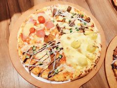 四合一披萨-必胜客(张掖西大街店)