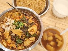 -柳州肥姨妈大骨螺蛳粉(万达中心店)